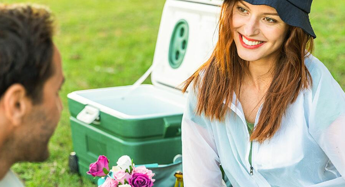 8 Must-have Gears For A Family Picnic