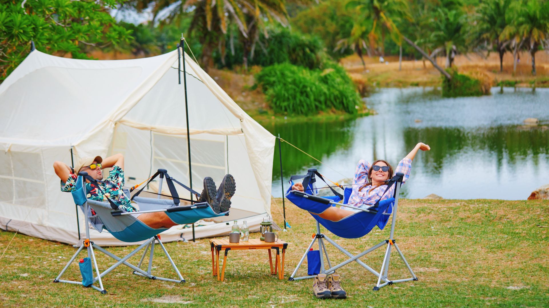 Experience Ultimate Relaxation with the KingCamp ORCHID C20 Hammock Chair with Footrest