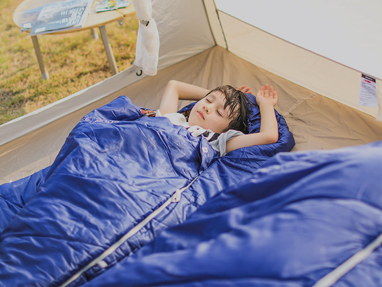 Extra Wide Flannel Sleeping Bag KingCamp family camping gear